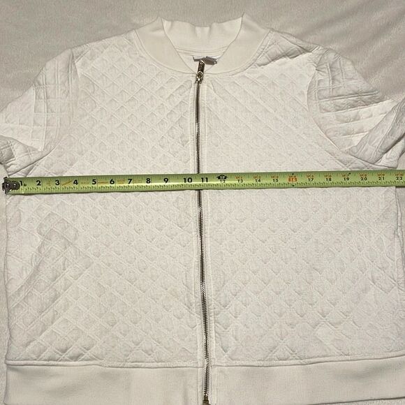Charter Club- Quilted and Ribbed Full Zip-Up Jacket in White/Cream- Size LP - Picture 4 of 7
